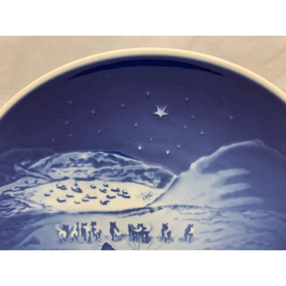 B&G Copenhagen 1972 Christmas Plate Christmas in Greenland Denmark 7" - Picture 5 of 6